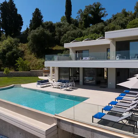 Antonis Villa Kokkínion