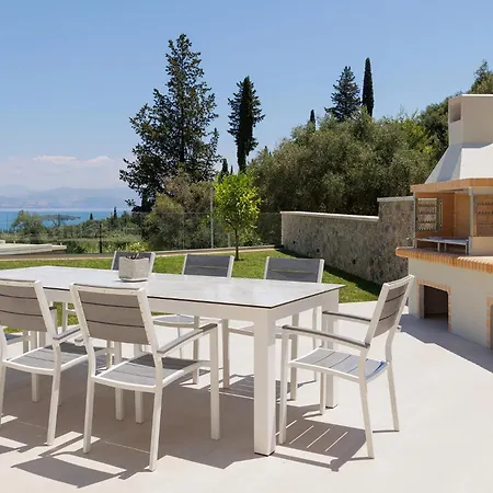 Villa Antonis Kokkínion